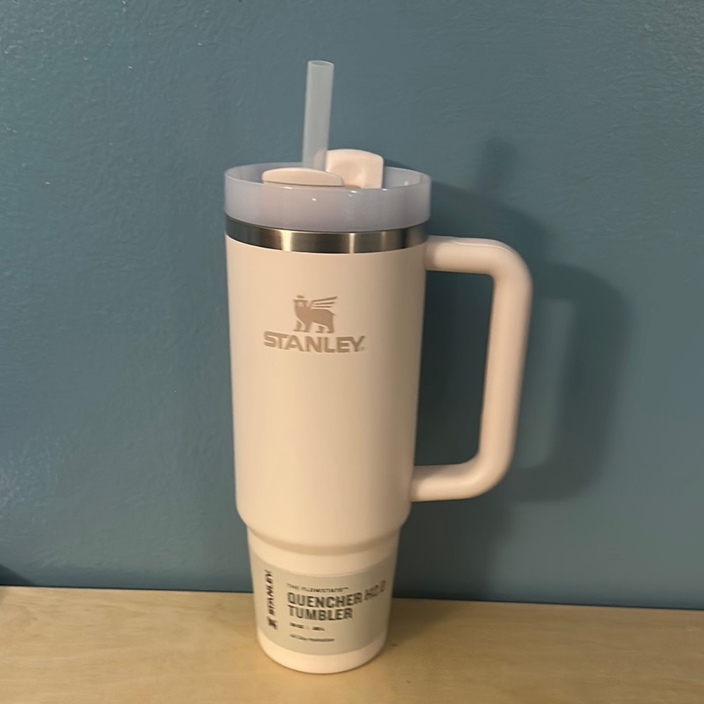 Stanley White Tumbler with Handle